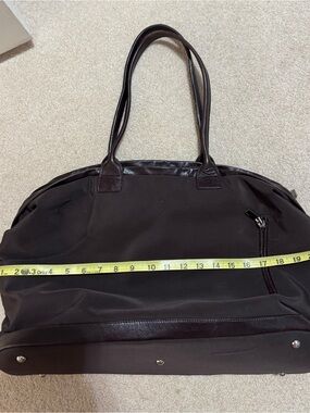 Large Choc BrownTravel
Tote Bag with Double Shoulder Straps